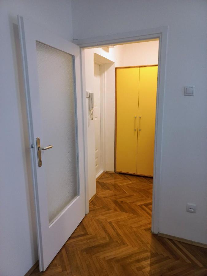 Apartment Danica Belgrád Kültér fotó